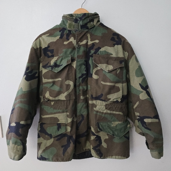 Camouflage Green and Brown Military Field Jacket with High Collar - Picture 1 of 16
